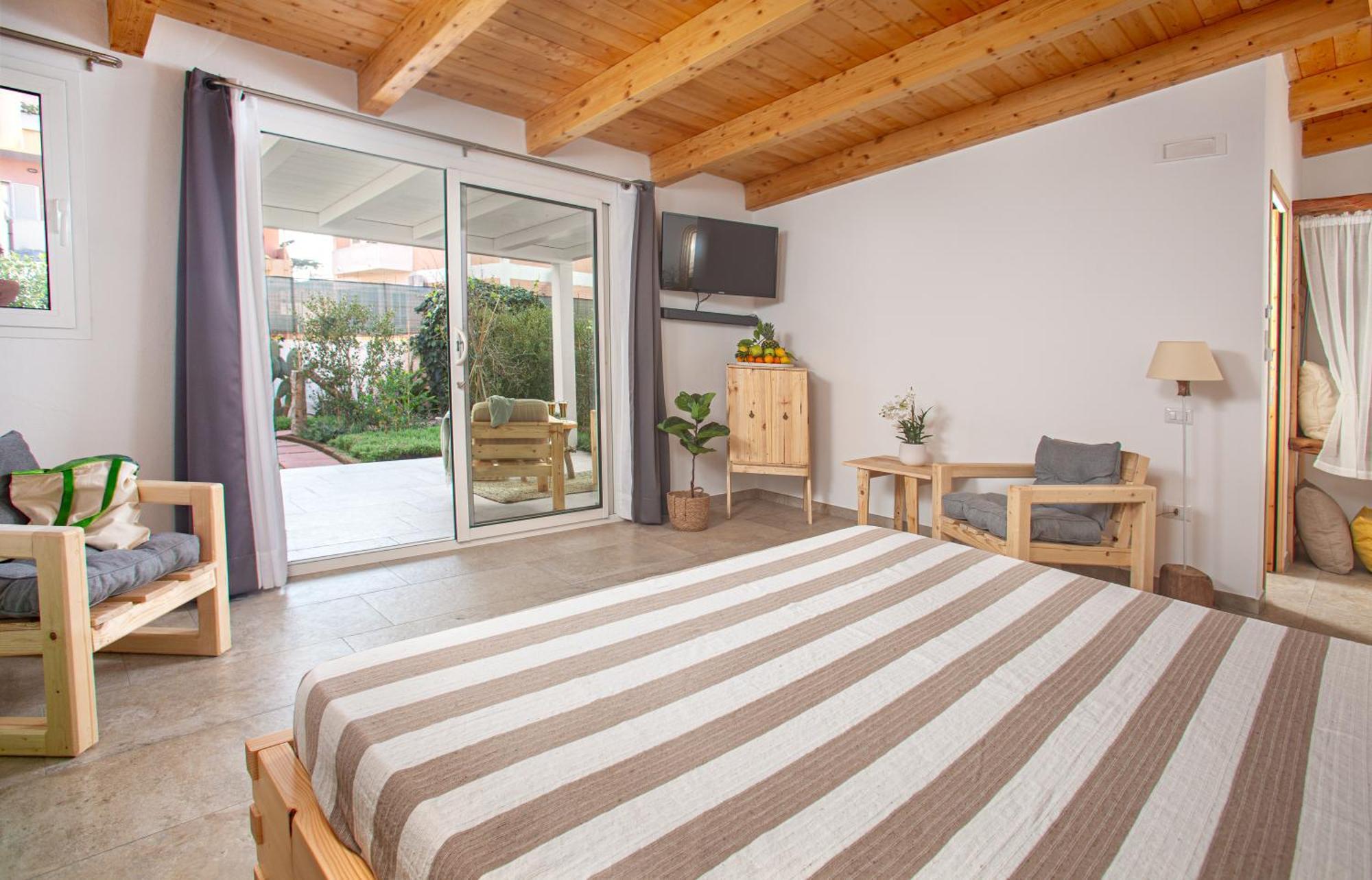 B&B Les Chambres Rooms & Suite Santa Teresa Gallura Eksteriør billede