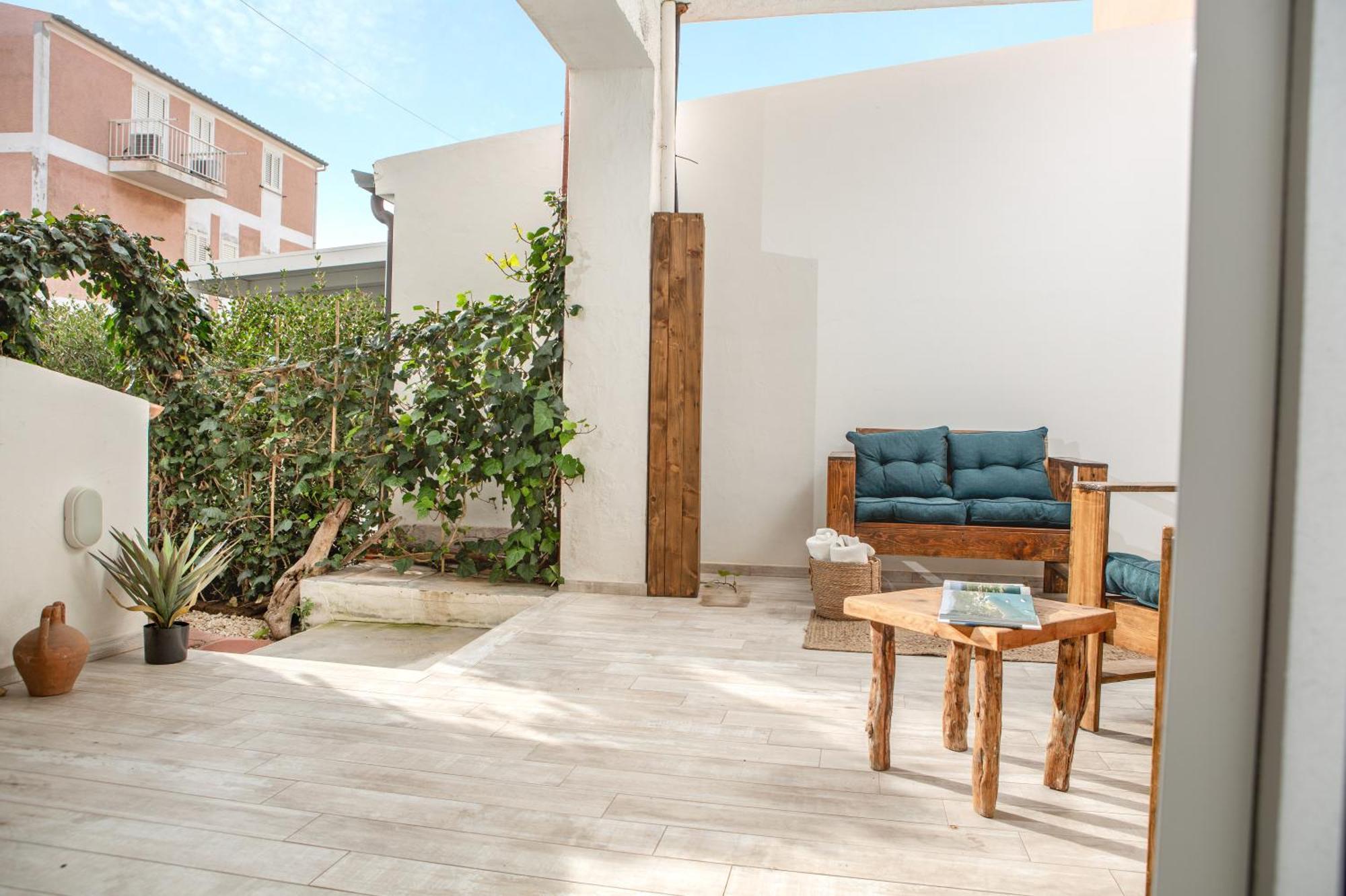 B&B Les Chambres Rooms & Suite Santa Teresa Gallura Eksteriør billede