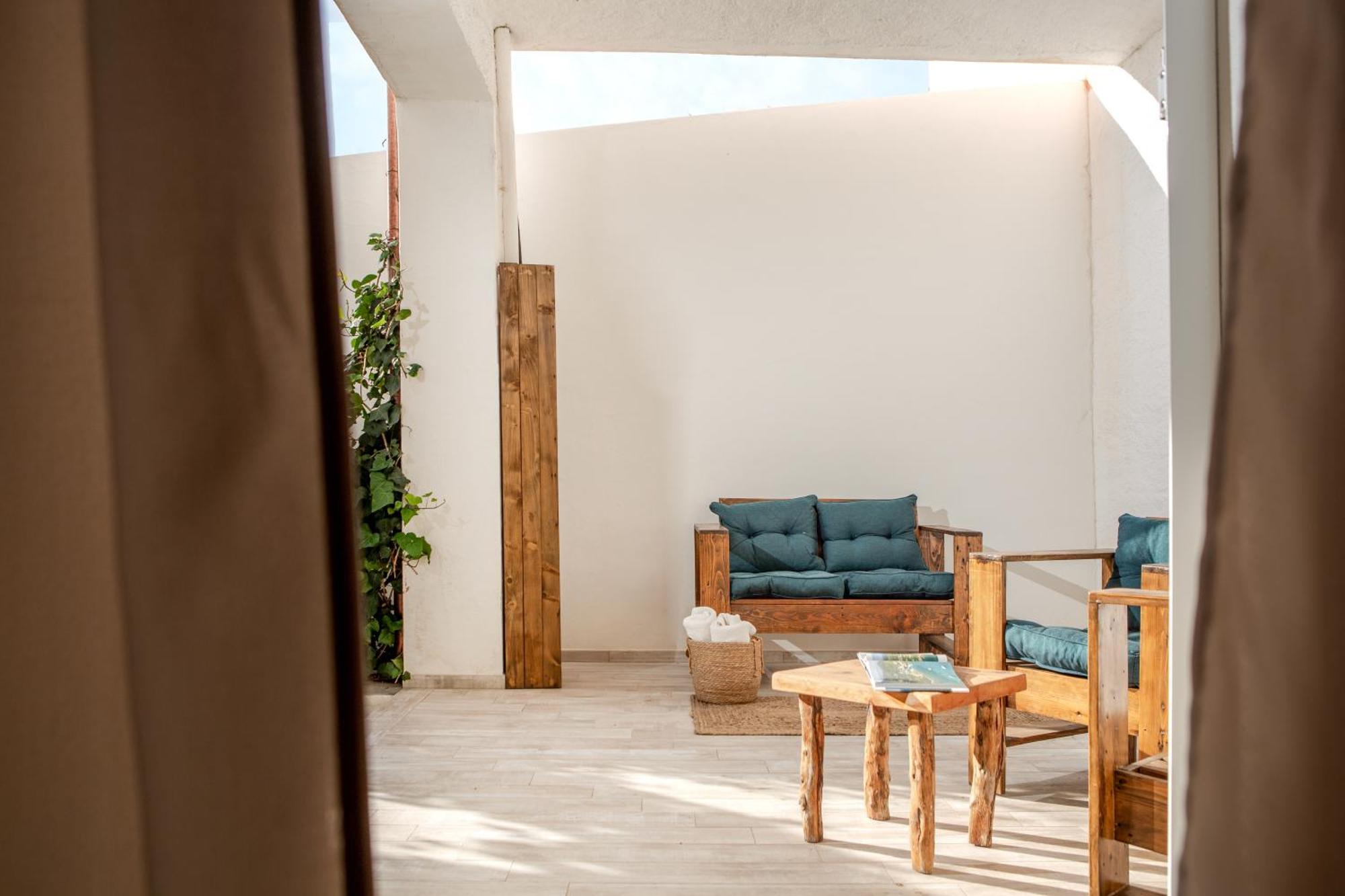B&B Les Chambres Rooms & Suite Santa Teresa Gallura Eksteriør billede
