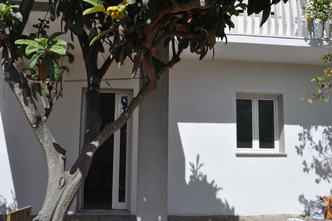 B&B Les Chambres Rooms & Suite Santa Teresa Gallura Eksteriør billede